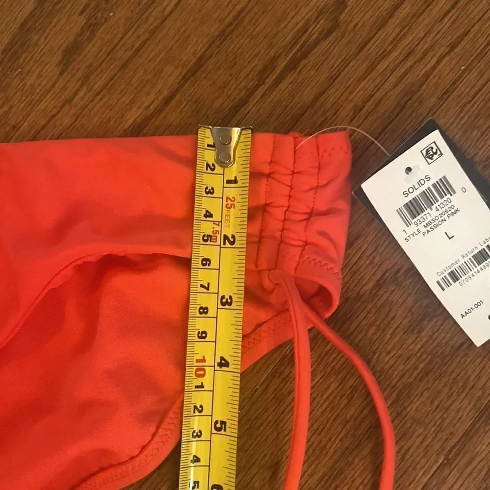 NWT bar lll solid, passion, pink, tie, sides, bottom size large